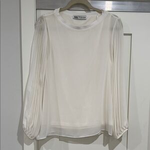 Zara Cream Pleated Women's Top